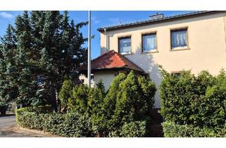 Haus kaufen in 01558 Großenhain, Großenhain - Reihenendhaus mit überdachter Terrasse und schönem Garten