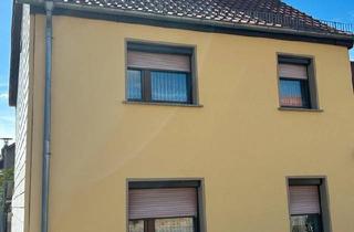 Einfamilienhaus kaufen in 06577 Heldrungen, An der Schmücke - Haus mit Potential in ruhiger Lage