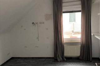 Einfamilienhaus kaufen in 66740 Saarlouis, Saarlouis - Einfamilienhaus