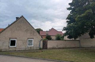 Haus kaufen in 39288 Burg, Burg - Haus mit Nebengebäude und Grundstück in Detershagen - 45.000? VB
