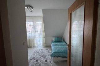 Wohnung kaufen in 68167 Mannheim, Mannheim - Helle 1-Zimmer-Wohnung mit Balkon in Uninähe - Provisionsfrei