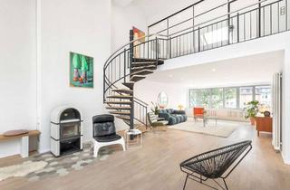 Wohnung kaufen in Alte Schönhauser Straße, 10119 Mitte, Alte Schönhauser Straße: DG-Maisonette (3. + 4. OG), West-Terrasse, Kamin, Galerieebene, Einbauküche