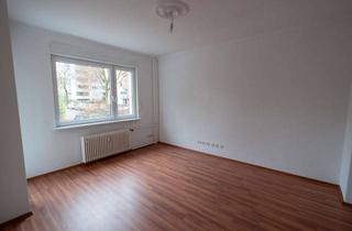 Wohnung kaufen in Althoffstraße 12a, 12169 Steglitz, Bezugsfreie 2-Zimmer Wohnung, modernisiert, in Berlin Steglitz