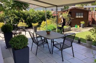 Wohnung kaufen in 68519 Viernheim, Perfekt für Paare: Lichtdurchflutete Maisonette-Wohnung mit großer Terrasse und schönem Garten