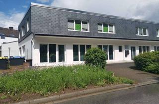 Wohnung mieten in 40699 Erkrath, Barrierefreie Seniorenwohnung mit Sonnenterasse im 1. OG