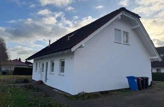 Wohnung mieten in Schmiedeweg, 18442 Steinhagen, 4-Raum Wohnung mit neuen Böden am Stralsunder Stadtrand