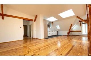 Wohnung mieten in Stellingdamm, 12555 Köpenick, Lichtdurchflutetes Dachgeschoss mit eigener Dachterrasse !