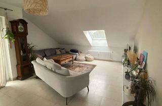 Wohnung mieten in Graslitzer Straße 32, 63741 Leider, Helle, schöne 2 Zimmer Dachgeschosswohnung mit Balkon in Aschaffenburg-Leider