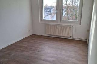 Wohnung mieten in 04523 Pegau, Schöne Zwei-Zimmerwohnung, Einbauküche, mit neuem Bad zu vermieten