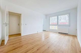 Wohnung mieten in Am Quellenberg B 7a, 01833 Dürrröhrsdorf-Dittersbach, Neu renovierte 1-RW + neuer Laminatboden! * 2. OG *Bad mit Wanne * PKW-SP * ruhige & grüne Lage *TOP