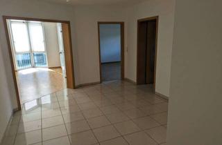 Wohnung mieten in 38302 Wolfenbüttel, Helle 3-Zimmer-Erdgeschosswohnung mit Terrasse, Tiefgaragenstellplatz und Kellerraum in Wolfenbüttel