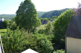 Wohnung mieten in 59821 Arnsberg, Schöne, helle drei Zimmer Wohnung in Arnsberg. Wohnen wo andere Urlaub machen!