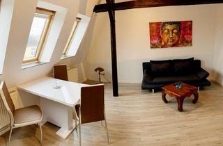 Haus kaufen in Poeler Straße 36, 23970 Wismar-Ost, Exklusives MFH in Wismar´s Hafennähe! *Möbliert*