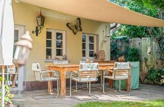 Doppelhaushälfte kaufen in 79110 Mooswald, Gepflegte Doppelhaushälfte in begehrter Lage von FR-Mooswald