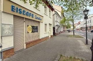 Haus kaufen in 04442 Zwenkau, Wohnhaus und Eiscafé mit Tradition "Schreiben Sie die Geschichte in Zwenkau weiter"