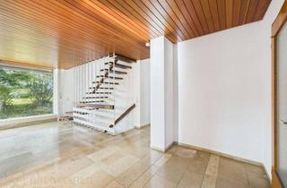 Einfamilienhaus kaufen in 72813 St. Johann, Ihr neues Familiendomizil - Tolle Lage und großzügige Wohn- und Nutzflächen