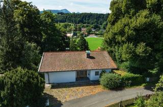 Haus kaufen in 83313 Siegsdorf, Architektenhaus mit zwei Einheiten & großem Grundstück mit viel Privatsphäre & Blick