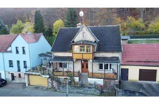 Haus kaufen in 06502 Stecklenberg, Familienhaus im Dornröschenschlaf wartet auf Ihre Ideen
