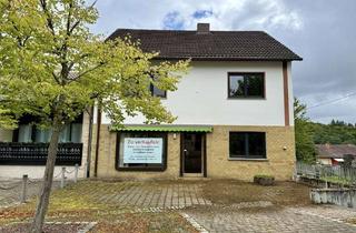 Haus kaufen in 66709 Weiskirchen, Flexibel nutzbares Wohn-/Geschäftshaus mit Lagerhalle in zentraler Lage von Weiskirchen- Thailen