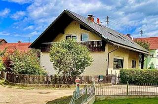 Einfamilienhaus kaufen in 86513 Ursberg, Einfamilienhaus mit Einliegerwohnung, PV-Anlage und 3 Garagen, provisionsfrei in Mindelzell