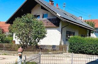 Einfamilienhaus kaufen in 86513 Ursberg, Einfamilienhaus mit Einliegeroption, 3 Garagen & Photovoltaikanlage (gesicherter Vergütung bis 2032)