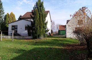 Einfamilienhaus kaufen in 86609 Donauwörth, Zeitloses Einfamilienhaus, großem Grundstück und Nebengebäude