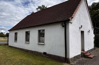 Einfamilienhaus kaufen in Heidekrug, 17111 Siedenbrünzow, Einfamilienhaus mit großem Nebengebäude & 2.200 m² Grundstück