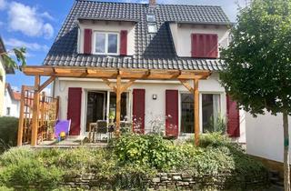 Einfamilienhaus kaufen in 65399 Kiedrich, Von Privat: Freistehendes Einfamilienhaus mit Doppelgarage in ruhiger Blicklage