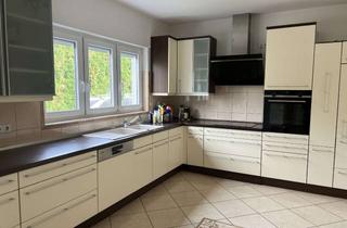 Einfamilienhaus kaufen in Adenauerstraße 52, 69242 Mühlhausen, Haus mit unglaublich viel Platz, hell und großzügig gestaltet