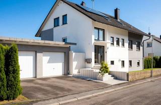 Anlageobjekt in 74858 Aglasterhausen, Modernisiertes attraktives Zweifamilienhaus - Top Kapitalanlage