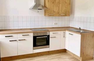 Immobilie mieten in Wilhelm-Külz-Platz, 09113 Schloßchemnitz, MEGA =》CITY + UNI NAH, EINBAUKÜCHE, WANNE !!