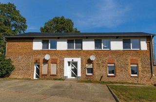 Garagen kaufen in 39326 Wolmirstedt, Wohnensemble in Gutenswegen – Mehrfamilienhaus, Doppelhaushälften & Garagengrundstück