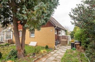 Einfamilienhaus kaufen in 24235 Laboe, Handwerkertraum in ruhiger Lage von Laboe