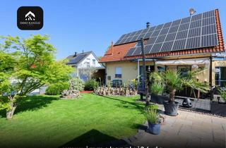 Einfamilienhaus kaufen in Plobsheimer Straße, 77743 Neuried, euried: Stilvolles Einfamilienhaus mit Pool, Sauna und PV-Anlage!