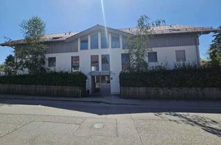 Wohnung kaufen in Lanzenhaarer Straße, 82041 Oberhaching, Stilvolle, neuwertige 2-Zimmer-Erdgeschosswohnung+Terrasse+Garten in Oberhaching/PRIVAT zu verkaufen
