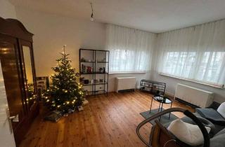 Wohnung mieten in Rindweg 23, 69198 Schriesheim, Zentrale 2,5-Zimmer-Wohnung mit Balkon, Wohnküche und Dielenboden in Schriesheim