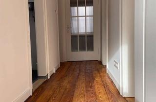 Wohnung mieten in 72250 Freudenstadt, Wunderschöne, helle 3-Zimmer-Altbauwohnung mit kleinem Balkon in zentraler Lage in Freudenstadt