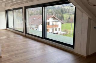 Penthouse mieten in Bahnhofstraße 38, 87477 Sulzberg, Exklusive Penthousewohnung mit Bergpanoramablick – Erstbezug am Ortsrand von Sulzberg im Allgäu