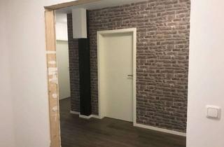 Wohnung mieten in Amtmann-Rohde-Straße 11a, 25746 Heide, Großzügige 5-Zimmer-Wohnung mit Balkon in Heide