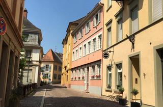 Wohnung mieten in Schlossstraße, 76530 Innenstadt, Renovierte Altbauwohnung mit traumhafter Aussicht