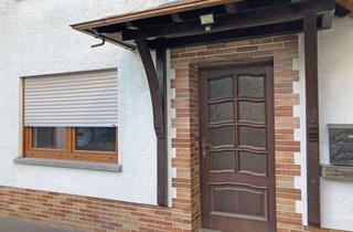 Haus kaufen in Luisenstraße 11, 56587 Straßenhaus, Geräumiges 6-Zimmer-Haus in Straßenhaus