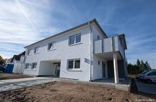 Wohnung mieten in 97215 Uffenheim, Moderne 2-Zimmerwohnung in Uffenheim ab 01.02.2026 zu vermieten - Erstbezug