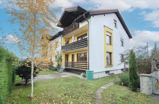 Wohnung kaufen in 83052 Bruckmühl, Gepflegte 3-Zi. Hochparterre Wohnung mit eigenem Garten, Einzelgarage und Außenstellplatz