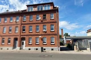Wohnung kaufen in 99817 Eisenach, 4-Zimmer-Wohnung in stilvollem Altbau in Eisenach