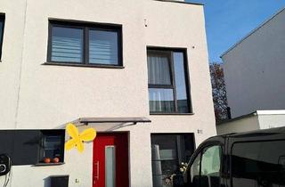 Haus kaufen in 39130 Magdeburg, Magdeburg - Reihenendhaus