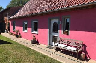 Haus kaufen in 17091 Rosenow, Rosenow - Charmantes Landhaus