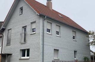 Doppelhaushälfte kaufen in 73268 Erkenbrechtsweiler, Erkenbrechtsweiler - Renovierungsbedürftiges Haus - ideal für Handwerker und Bastler