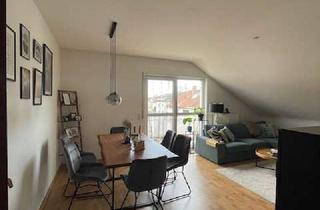 Wohnung kaufen in 68526 Ladenburg, Schöne 2-Zimmer Dachgeschosswohnung in Ladenburg für Kapitalanleger (provisionsfrei)