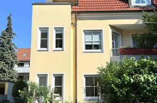 Wohnung kaufen in Widderstraße 15a, 86167 Lechhausen, Herrliche Maisonette Wohnung mit Dachterrasse & Tiefgarage-Ideale Verkehrsanbindung