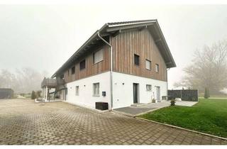 Wohnung mieten in 85467 Neuching, Ruhige 4-Zimmer Erdgeschosswohnung in ländlicher Umgebung mit Terrasse